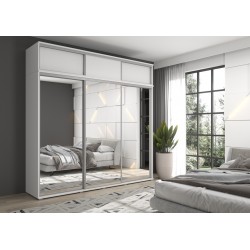 Zestaw z dużą szafą...